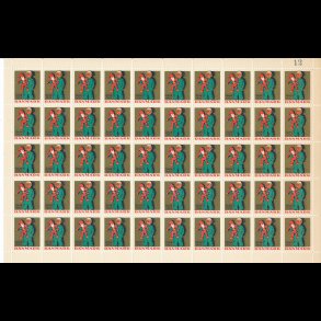 1932, Barn med nisse, helark, foldet,