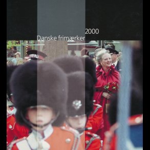 2000, �rsmappe, postpris 187 kr,