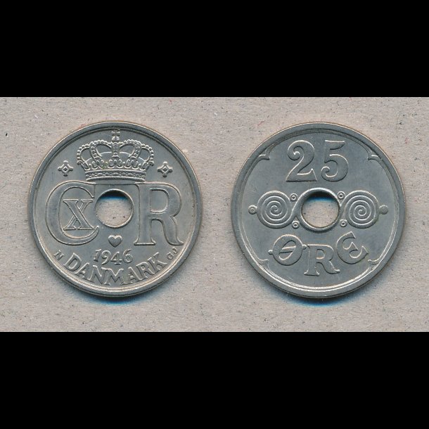 1946, 25 re,