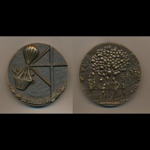 1977, Tivoli medaljen, Inka Klinckhard, i original brun ske, bronze,
