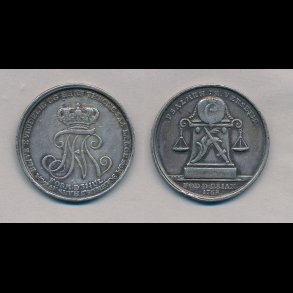 1768, Christian VII, Kronprinsens bryllup 1790, s�lvmedalje af J. E. Bauert, Galster 525, Bergs�e 3,