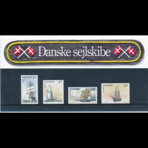 11, Danske sejlskibe, Souvenirmappe, AFA 1045-48, katalogv�rdi 150,-kr,