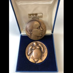 1975, International Women's Year, jubilumsmedalje, 3-delt medalje, bronze, Sporrong,