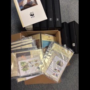 KMPE parti WWF frimrker, plastiklommer, bind og kassetter, alt helt nyt,